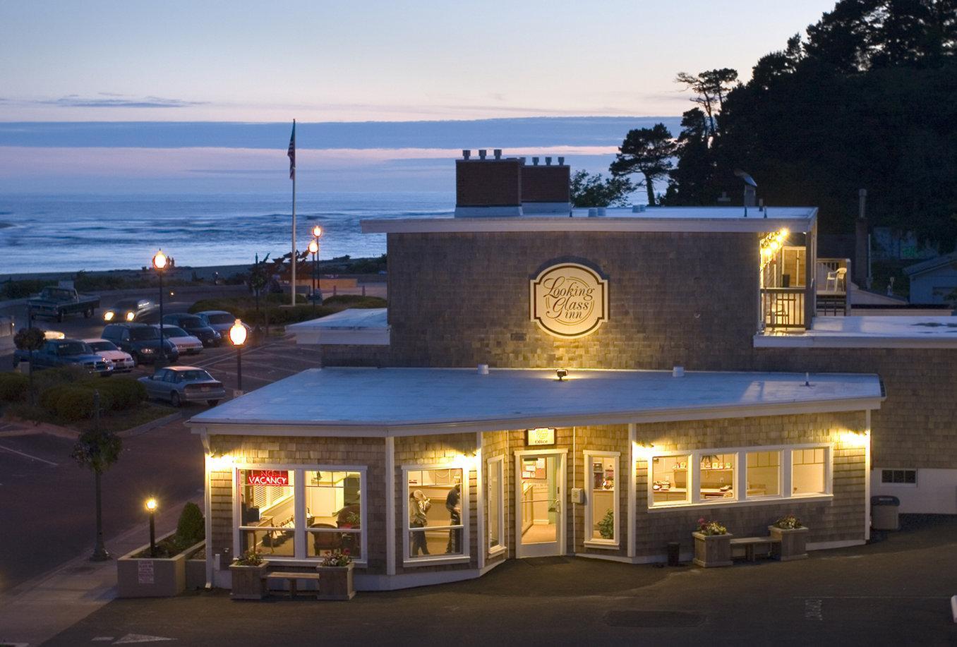 Looking Glass Inn Lincoln City Ngoại thất bức ảnh