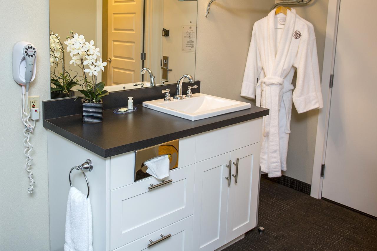 Looking Glass Inn Lincoln City Ngoại thất bức ảnh